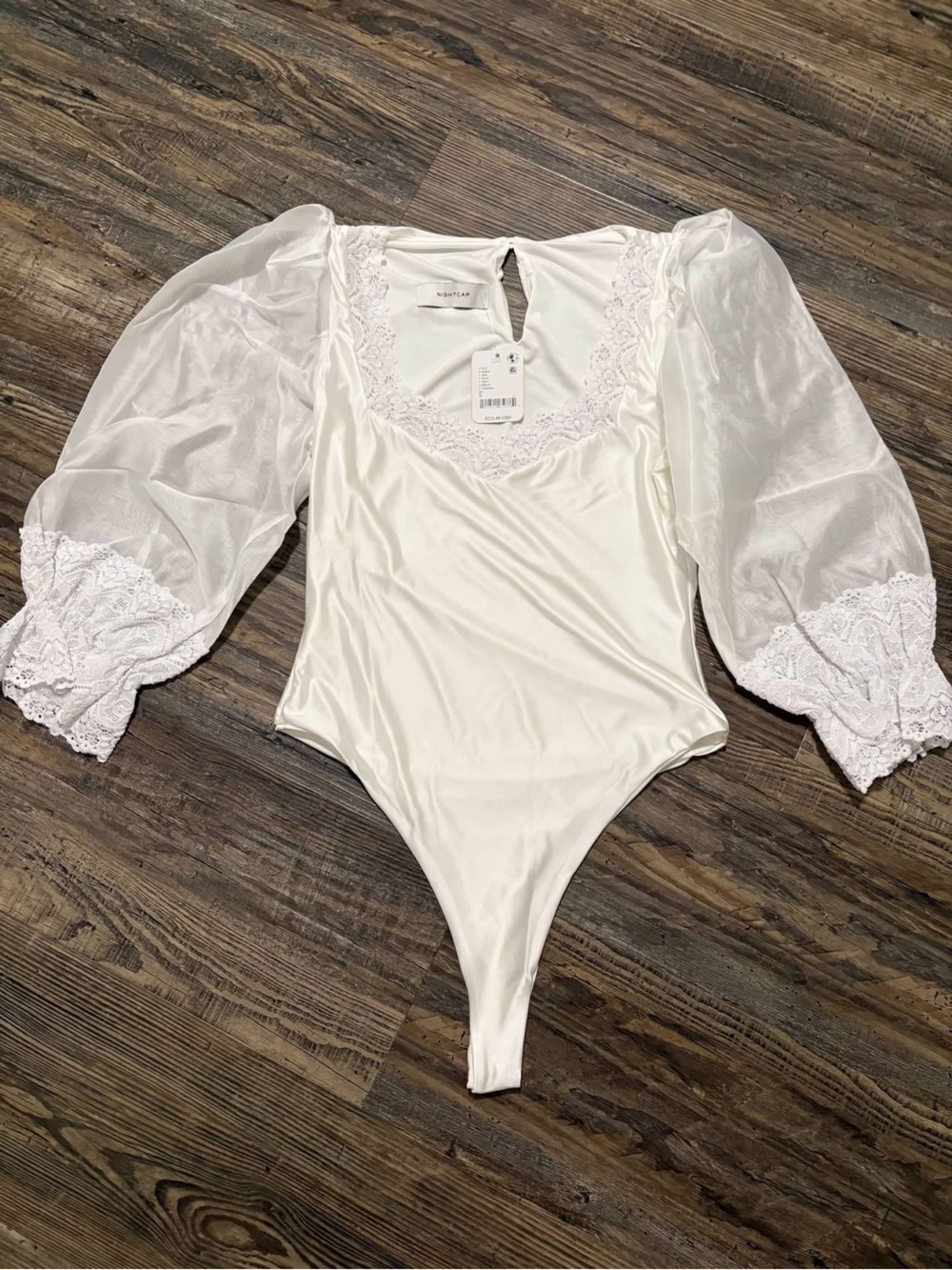 Nightcap Women’s Prairie Lace Bodysuit White $130.00 Size Small NWT Never Worn